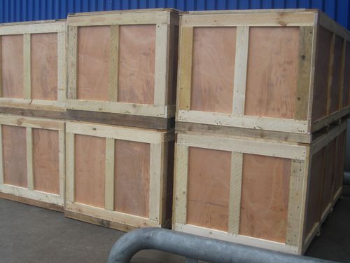 原料辅料,初加工材料 包装材料及容器 竹,木质包装容器 木箱 大型设备